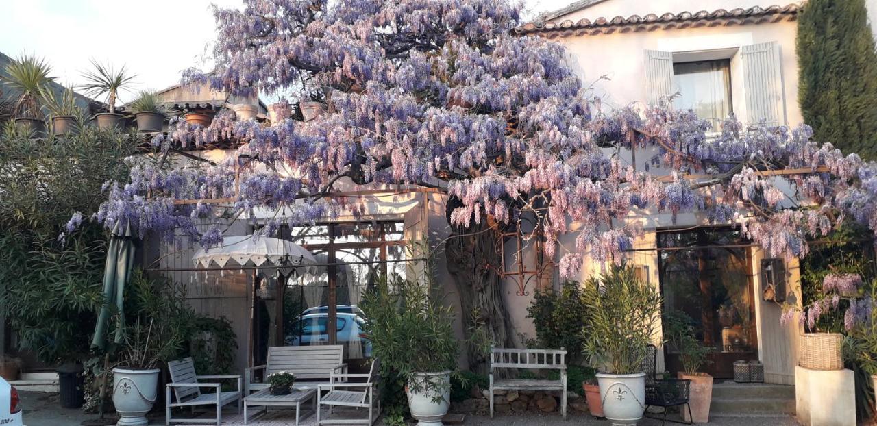 Le Mas De La Glycine Roussillon en Isere Exteriér fotografie